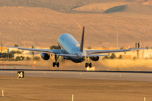 United Airlines Airbus A320-200 N436UA at McCarran International Airport (KLAS/LAS)