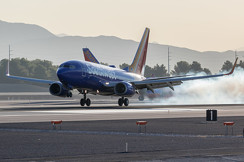 Southwest Airlines Boeing 737-700 N747SA at McCarran International Airport (KLAS/LAS)