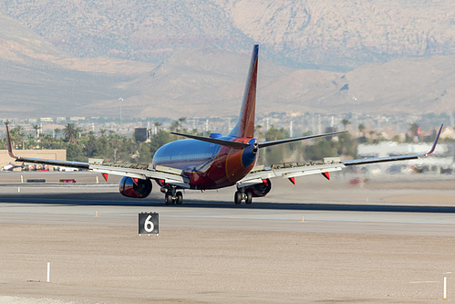 Southwest Airlines Boeing 737-700 N7721E at McCarran International Airport (KLAS/LAS)