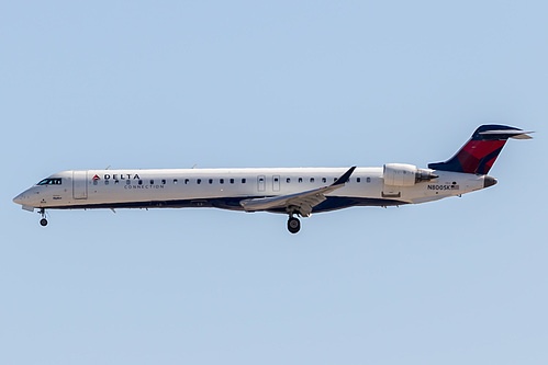 SkyWest Airlines Canadair CRJ-900 N800SK at McCarran International Airport (KLAS/LAS) SkyWest Airlines Canadair CRJ-900 N800SK at McCarran International Airport (KLAS/LAS)