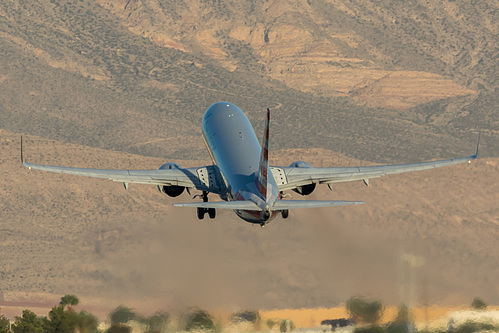 American Airlines Boeing 737-800 N923NN at McCarran International Airport (KLAS/LAS) American Airlines Boeing 737-800 N923NN at McCarran International Airport (KLAS/LAS)