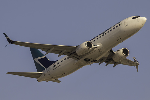 WestJet Boeing 737-800 C-FAWJ at Los Angeles International Airport (KLAX/LAX)