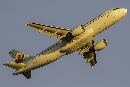 Air Canada Airbus A320-200 C-FGJI at Los Angeles International Airport (KLAX/LAX)