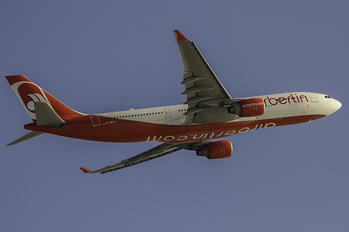 Air Berlin Airbus A330-200 D-ABXC at Los Angeles International Airport (KLAX/LAX)