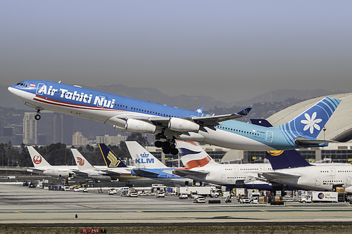 Air Tahiti Nui Airbus A340-300 F-OSUN at Los Angeles International Airport (KLAX/LAX) Air Tahiti Nui Airbus A340-300 F-OSUN at Los Angeles International Airport (KLAX/LAX)