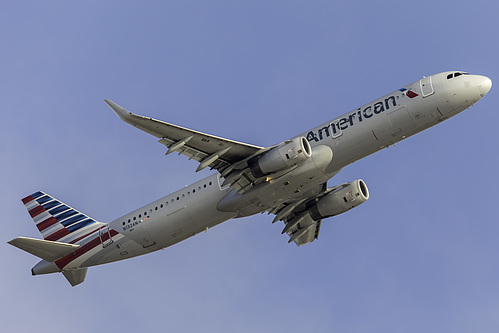 American Airlines Airbus A321-200 N132AN at Los Angeles International Airport (KLAX/LAX) American Airlines Airbus A321-200 N132AN at Los Angeles International Airport (KLAX/LAX)