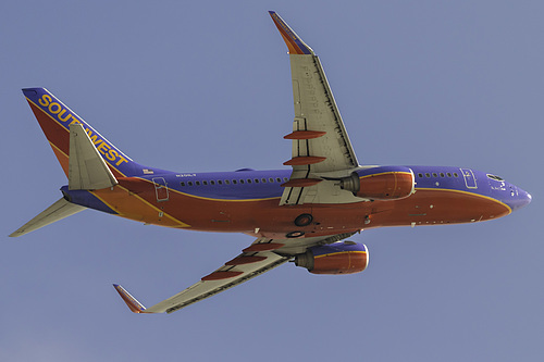 Southwest Airlines Boeing 737-700 N201LV at Los Angeles International Airport (KLAX/LAX)