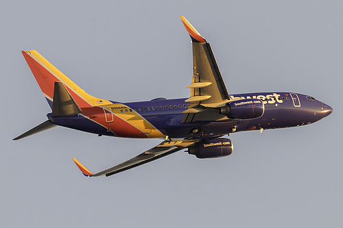 Southwest Airlines Boeing 737-700 N568WN at Los Angeles International Airport (KLAX/LAX) Southwest Airlines Boeing 737-700 N568WN at Los Angeles International Airport (KLAX/LAX)
