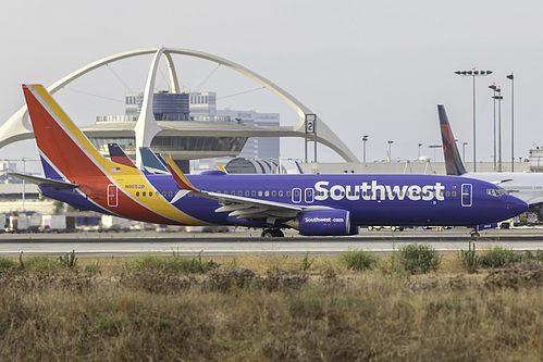 Southwest Airlines Boeing 737-800 N8652B at Los Angeles International Airport (KLAX/LAX) Southwest Airlines Boeing 737-800 N8652B at Los Angeles International Airport (KLAX/LAX)