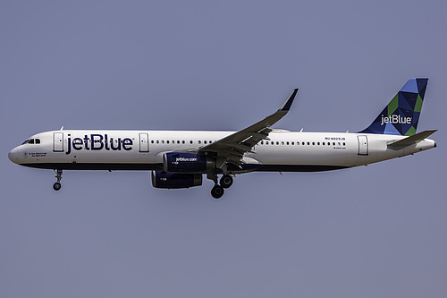 JetBlue Airways Airbus A321-200 N929JB at Los Angeles International Airport (KLAX/LAX) JetBlue Airways Airbus A321-200 N929JB at Los Angeles International Airport (KLAX/LAX)