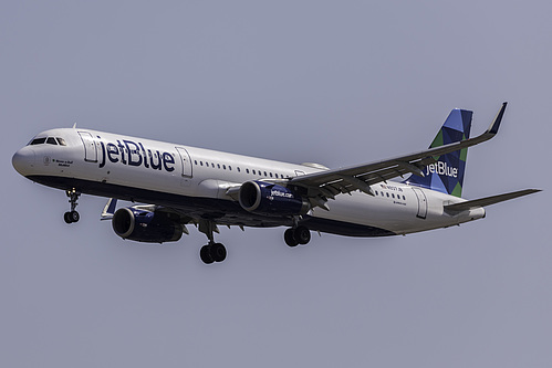 JetBlue Airways Airbus A321-200 N937JB at Los Angeles International Airport (KLAX/LAX) JetBlue Airways Airbus A321-200 N937JB at Los Angeles International Airport (KLAX/LAX)