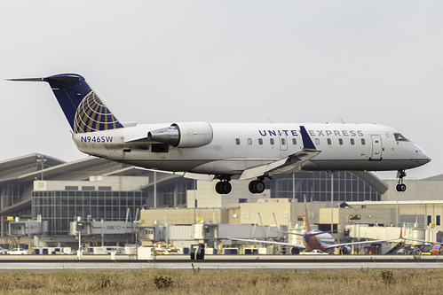 SkyWest Airlines Canadair CRJ-200 N946SW at Los Angeles International Airport (KLAX/LAX) SkyWest Airlines Canadair CRJ-200 N946SW at Los Angeles International Airport (KLAX/LAX)