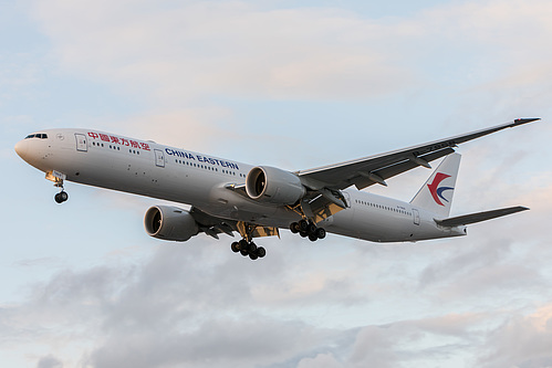 China Eastern Airlines Boeing 777-300ER B-7868 at London Heathrow Airport (EGLL/LHR) China Eastern Airlines Boeing 777-300ER B-7868 at London Heathrow Airport (EGLL/LHR)
