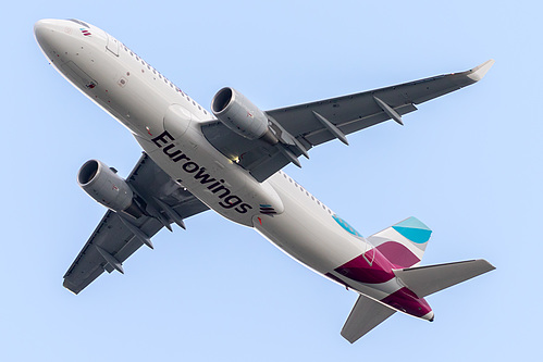 Eurowings Airbus A320-200 D-AEWN at London Heathrow Airport (EGLL/LHR)