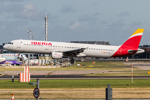 Iberia Airbus A321-200 EC-IXD at London Heathrow Airport (EGLL/LHR)