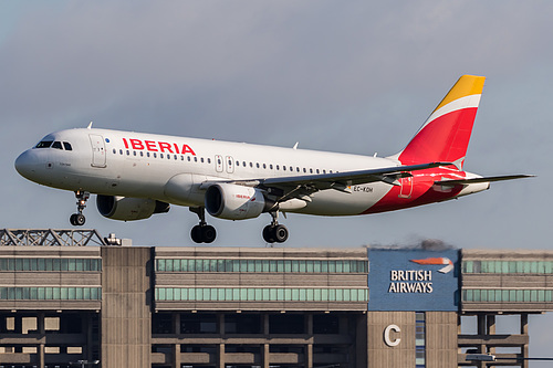 Iberia Express Airbus A320-200 EC-KOH at London Heathrow Airport (EGLL/LHR) Iberia Express Airbus A320-200 EC-KOH at London Heathrow Airport (EGLL/LHR)