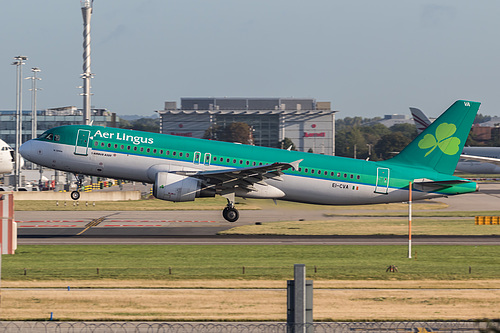 Aer Lingus Airbus A320-200 EI-CVA at London Heathrow Airport (EGLL/LHR)