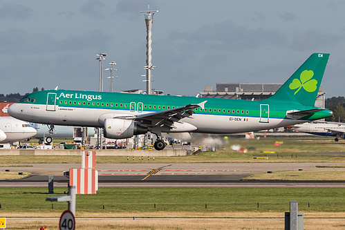 Aer Lingus Airbus A320-200 EI-DEN at London Heathrow Airport (EGLL/LHR) Aer Lingus Airbus A320-200 EI-DEN at London Heathrow Airport (EGLL/LHR)