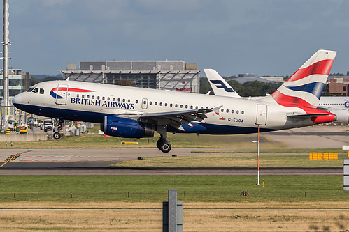 British Airways Airbus A319-100 G-EUOA at London Heathrow Airport (EGLL/LHR) British Airways Airbus A319-100 G-EUOA at London Heathrow Airport (EGLL/LHR)