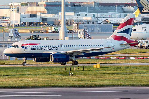 British Airways Airbus A319-100 G-EUOC at London Heathrow Airport (EGLL/LHR) British Airways Airbus A319-100 G-EUOC at London Heathrow Airport (EGLL/LHR)