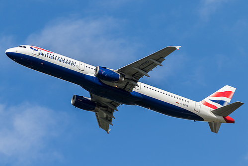 British Airways Airbus A321-200 G-EUXD at London Heathrow Airport (EGLL/LHR) British Airways Airbus A321-200 G-EUXD at London Heathrow Airport (EGLL/LHR)