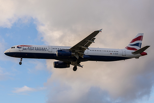 British Airways Airbus A321-200 G-EUXF at London Heathrow Airport (EGLL/LHR) British Airways Airbus A321-200 G-EUXF at London Heathrow Airport (EGLL/LHR)