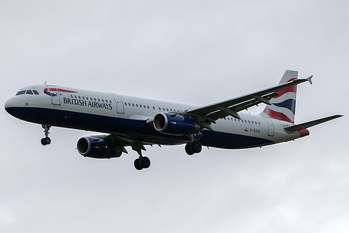 British Airways Airbus A321-200 G-EUXL at London Heathrow Airport (EGLL/LHR) British Airways Airbus A321-200 G-EUXL at London Heathrow Airport (EGLL/LHR)