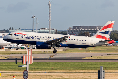 British Airways Airbus A320-200 G-EUYH at London Heathrow Airport (EGLL/LHR) British Airways Airbus A320-200 G-EUYH at London Heathrow Airport (EGLL/LHR)
