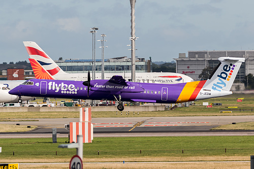 Flybe DHC Dash-8-400 G-JEDM at London Heathrow Airport (EGLL/LHR) Flybe DHC Dash-8-400 G-JEDM at London Heathrow Airport (EGLL/LHR)