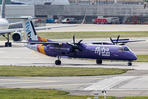 Flybe DHC Dash-8-400 G-JEDU at London Heathrow Airport (EGLL/LHR) Flybe DHC Dash-8-400 G-JEDU at London Heathrow Airport (EGLL/LHR)