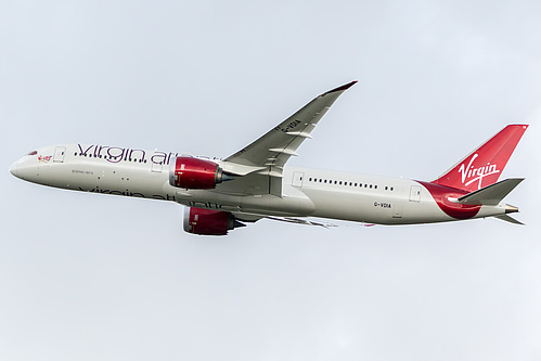 Virgin Atlantic Boeing 787-9 G-VDIA at London Heathrow Airport (EGLL/LHR)