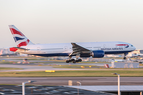 British Airways Boeing 777-200ER G-YMMK at London Heathrow Airport (EGLL/LHR)