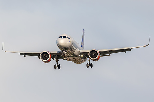 Scandinavian Airlines Airbus A320neo LN-RGL at London Heathrow Airport (EGLL/LHR)