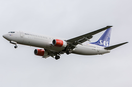 Scandinavian Airlines Boeing 737-800 LN-RPM at London Heathrow Airport (EGLL/LHR)
