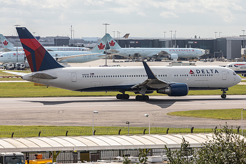 Delta Air Lines Boeing 767-300ER N1607B at London Heathrow Airport (EGLL/LHR) Delta Air Lines Boeing 767-300ER N1607B at London Heathrow Airport (EGLL/LHR)