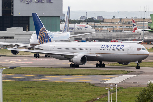 United Airlines Boeing 767-300ER N655UA at London Heathrow Airport (EGLL/LHR)
