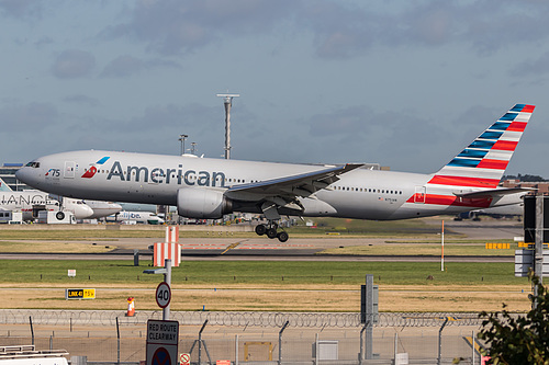 American Airlines Boeing 777-200ER N751AN at London Heathrow Airport (EGLL/LHR) American Airlines Boeing 777-200ER N751AN at London Heathrow Airport (EGLL/LHR)