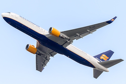 Icelandair Boeing 767-300ER TF-ISO at London Heathrow Airport (EGLL/LHR)