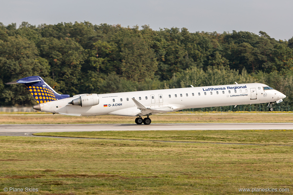 Lufthansa CityLine Canadair CRJ-900 D-ACNH at Frankfurt am Main International Airport (EDDF/FRA) Lufthansa CityLine Canadair CRJ-900 D-ACNH at Frankfurt am Main International Airport (EDDF/FRA)