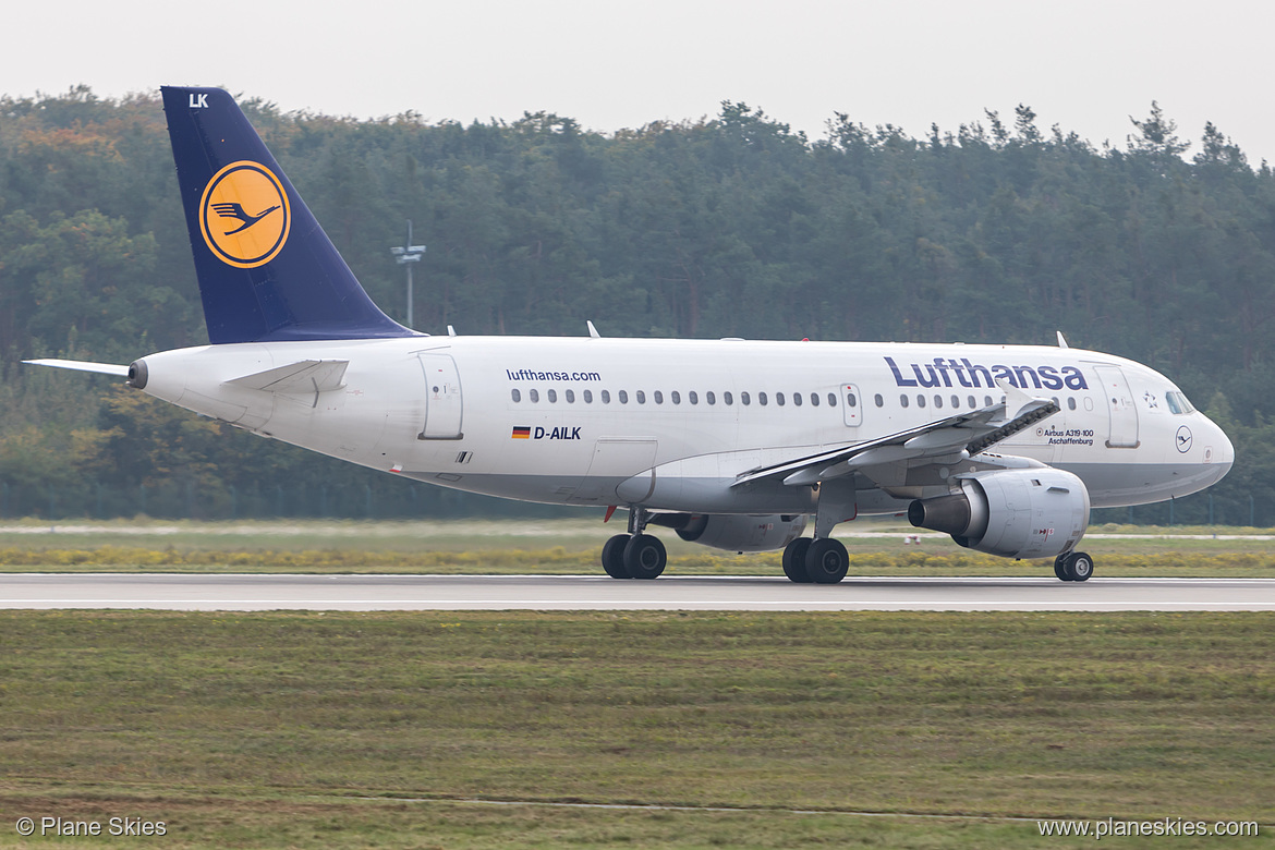 Lufthansa Airbus A319-100 D-AILK at Frankfurt am Main International Airport (EDDF/FRA) Lufthansa Airbus A319-100 D-AILK at Frankfurt am Main International Airport (EDDF/FRA)
