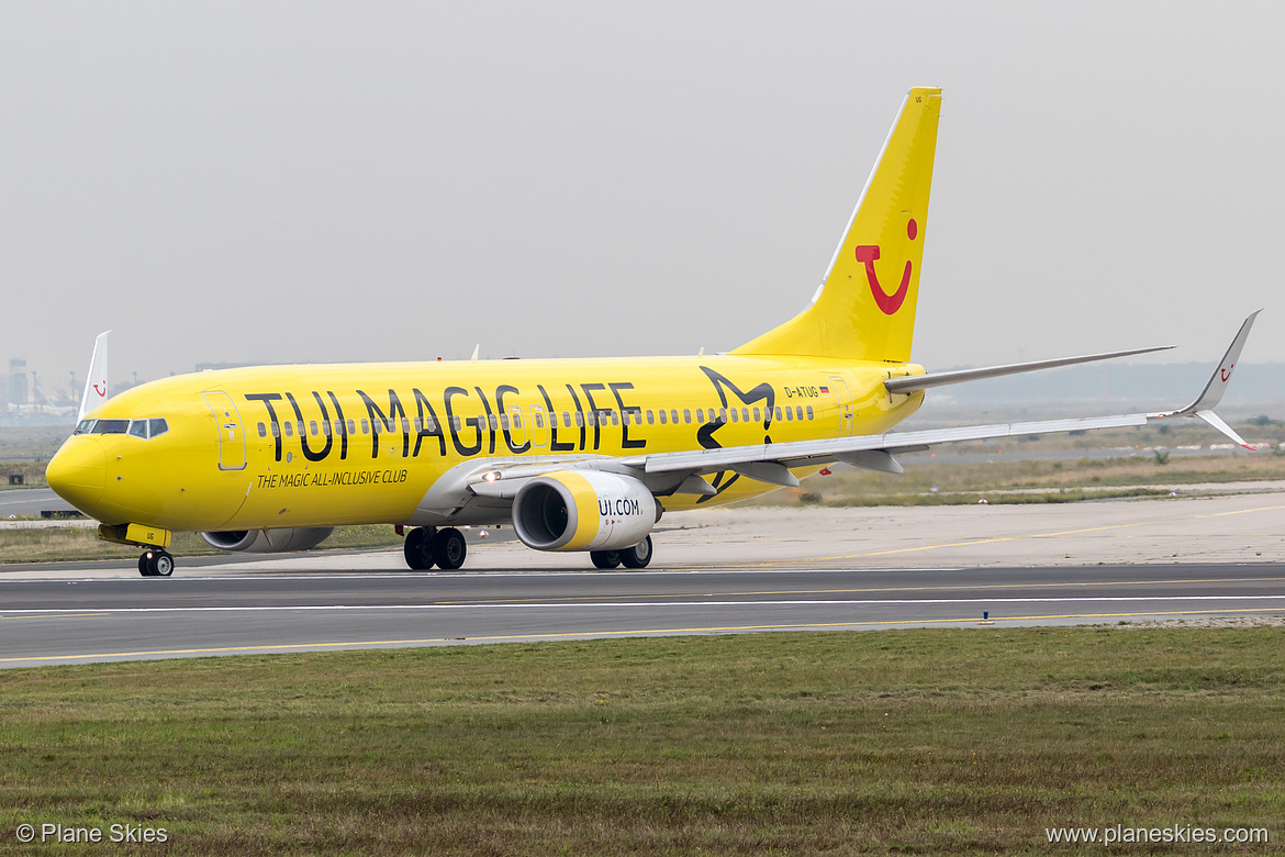 TUI fly Deutschland Boeing 737-800 D-ATUG at Frankfurt am Main International Airport (EDDF/FRA)