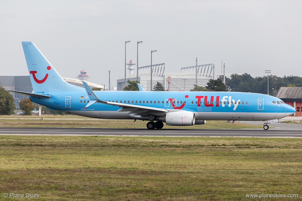 TUI fly Deutschland Boeing 737-800 D-ATYC at Frankfurt am Main International Airport (EDDF/FRA)