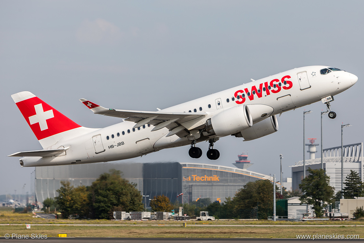 Swiss International Air Lines Bombardier CS100 HB-JBB at Frankfurt am Main International Airport (EDDF/FRA) Swiss International Air Lines Bombardier CS100 HB-JBB at Frankfurt am Main International Airport (EDDF/FRA)