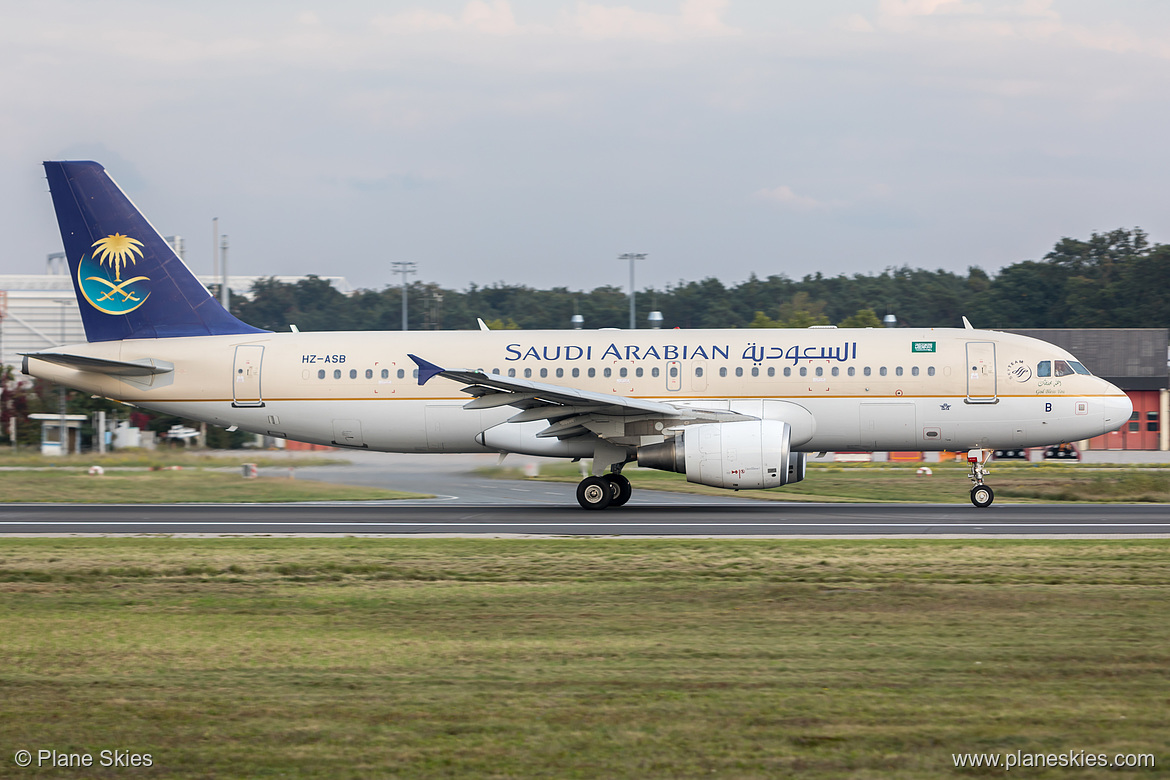 Saudia Airbus A320-200 HZ-ASB at Frankfurt am Main International Airport (EDDF/FRA) Saudia Airbus A320-200 HZ-ASB at Frankfurt am Main International Airport (EDDF/FRA)