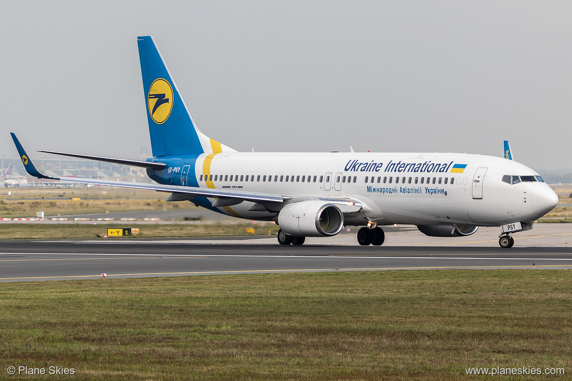 Ukraine International Airlines Boeing 737-800 UR-PSY at Frankfurt am Main International Airport (EDDF/FRA) Ukraine International Airlines Boeing 737-800 UR-PSY at Frankfurt am Main International Airport (EDDF/FRA)