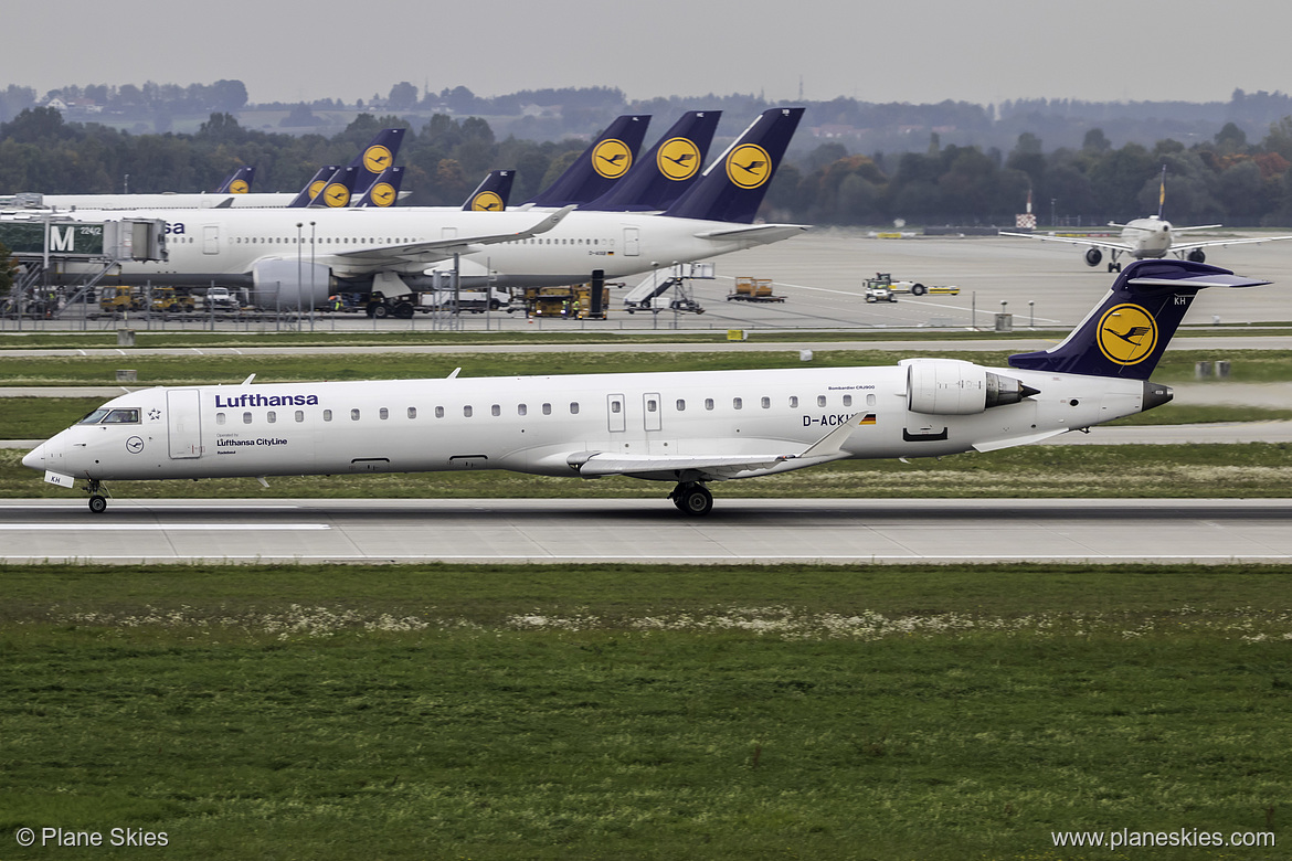 Lufthansa CityLine Canadair CRJ-900 D-ACKH at Munich International Airport (EDDM/MUC) Lufthansa CityLine Canadair CRJ-900 D-ACKH at Munich International Airport (EDDM/MUC)