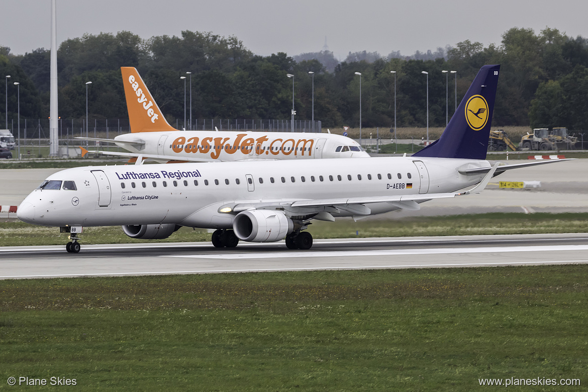 Lufthansa CityLine Embraer ERJ-195 D-AEBB at Munich International Airport (EDDM/MUC) Lufthansa CityLine Embraer ERJ-195 D-AEBB at Munich International Airport (EDDM/MUC)