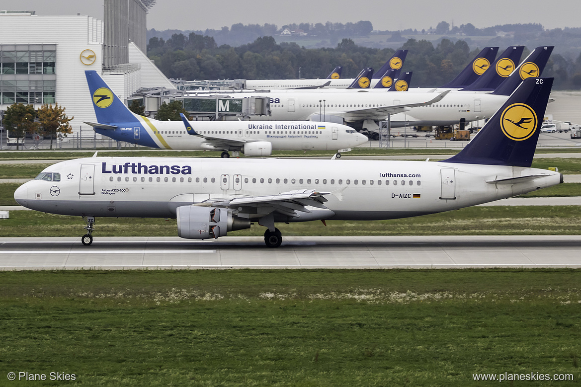 Lufthansa Airbus A320-200 D-AIZC at Munich International Airport (EDDM/MUC)