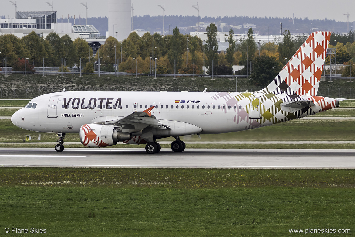 Volotea Airbus A319-100 EI-FMV at Munich International Airport (EDDM/MUC) Volotea Airbus A319-100 EI-FMV at Munich International Airport (EDDM/MUC)