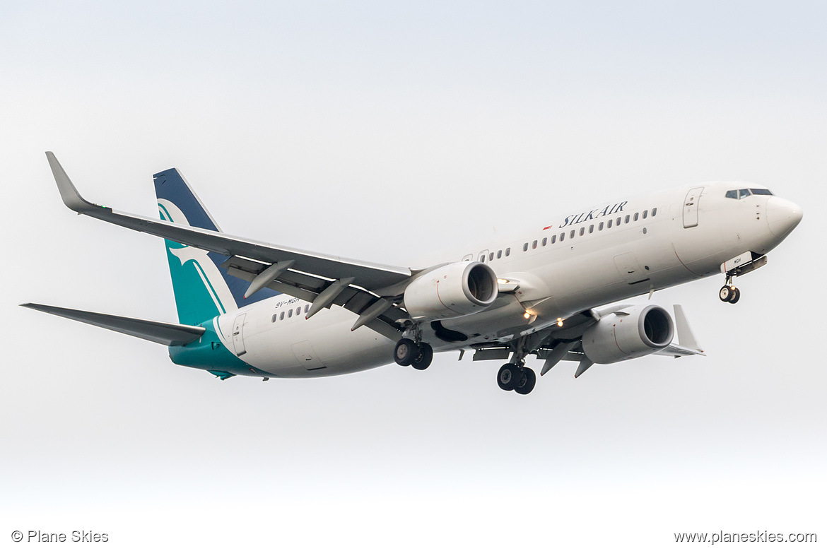 SilkAir Boeing 737-800 9V-MGH at Singapore Changi Airport (WSSS/SIN) SilkAir Boeing 737-800 9V-MGH at Singapore Changi Airport (WSSS/SIN)